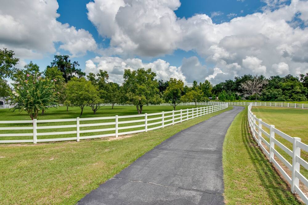 Photo of Outdoor in Citra