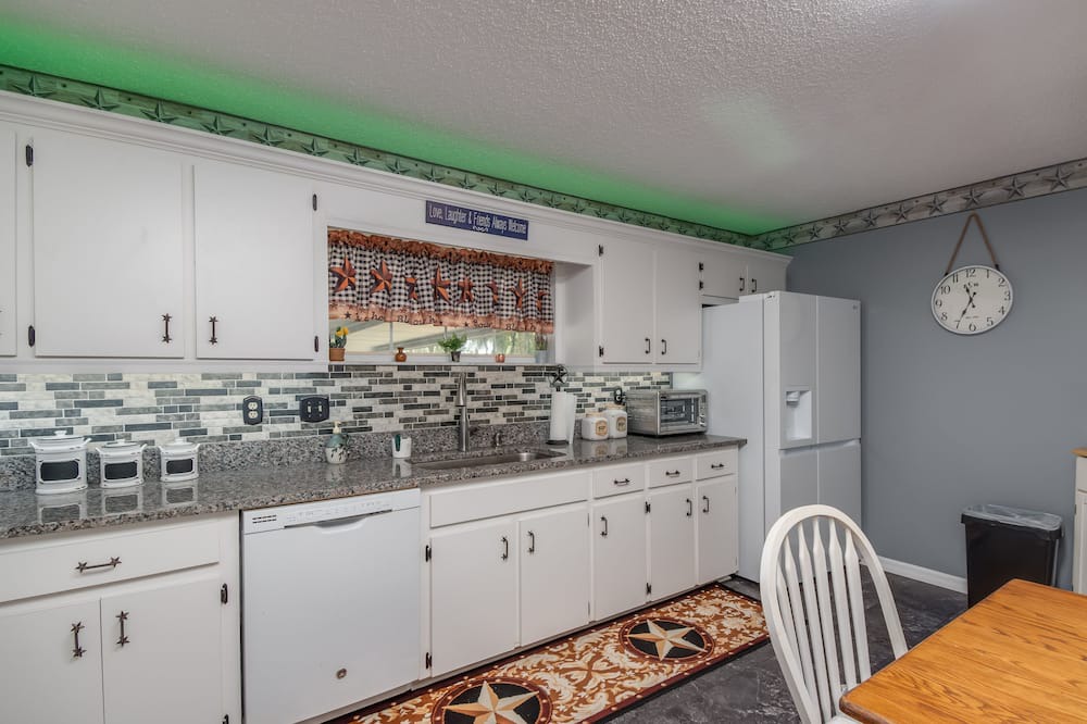 Photo of Kitchen in Citra