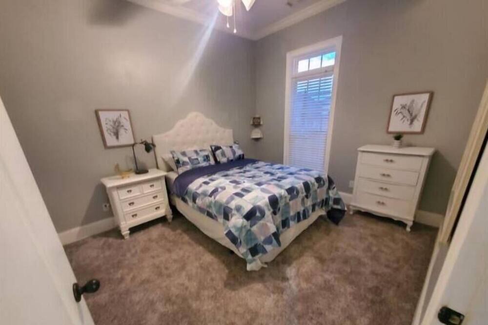 Photo of Bedroom in Tallahassee