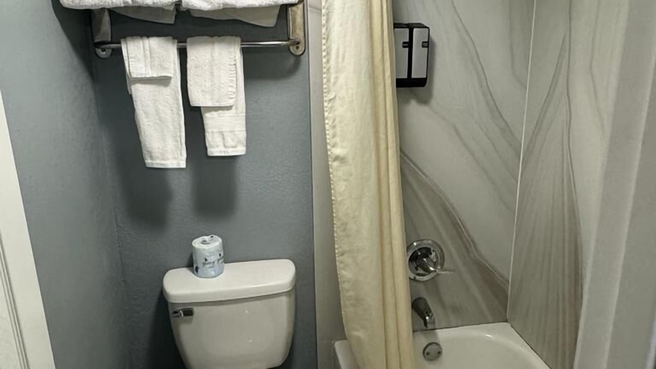 Photo of Bathroom in Englewood