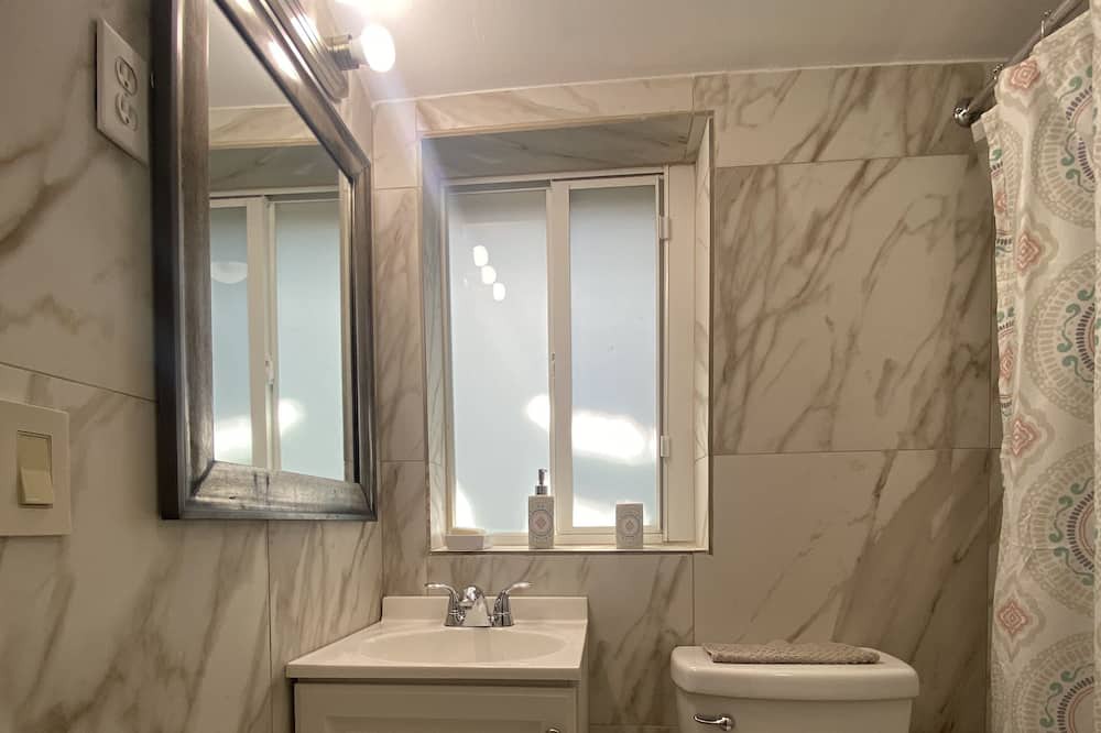 Photo of Bathroom in West Little River