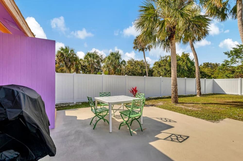Photo of Others in Indian River Estates