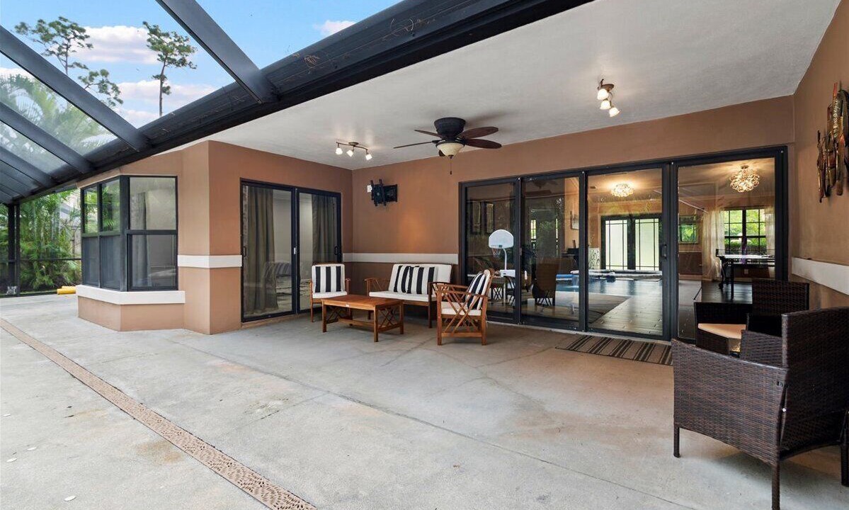 Photo of Patio Balcony in Greenview Shores