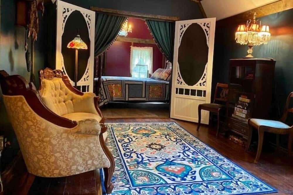 Photo of Bedroom in Live Oak