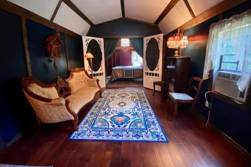 Photo of Bedroom in Live Oak