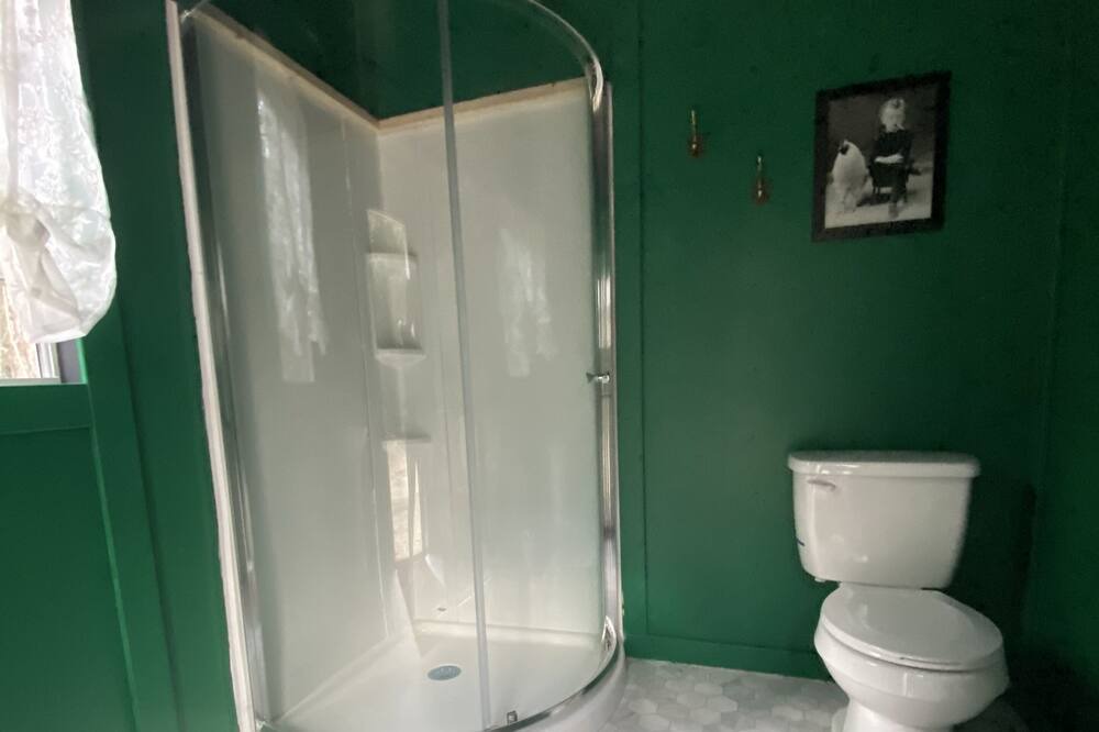 Photo of Bathroom in Live Oak