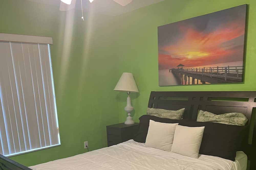 Photo of Bedroom in Gainesville