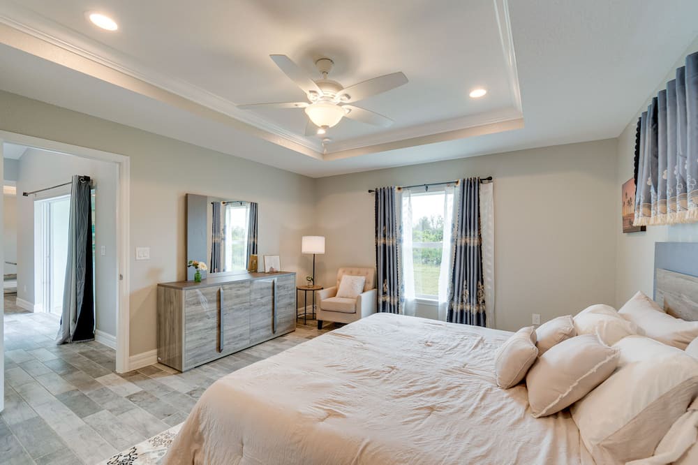 Photo of Bedroom in South Gulf Cove