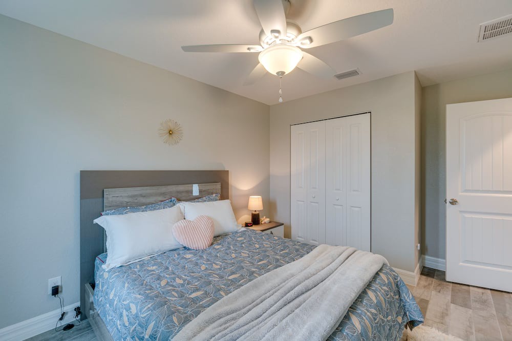 Photo of Bedroom in South Gulf Cove