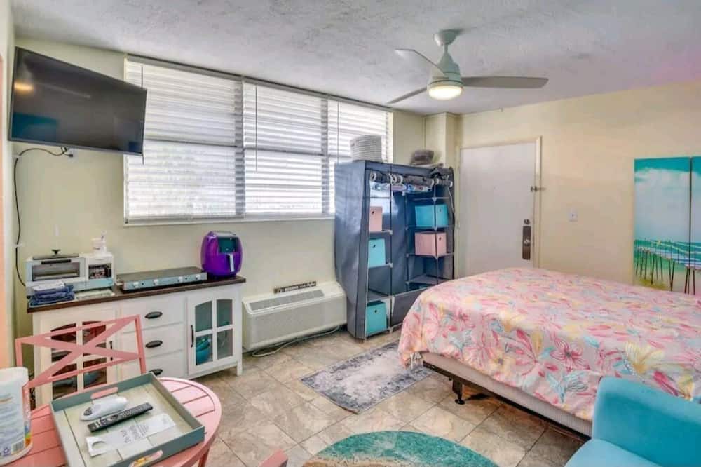 Photo of Bedroom in Bostwick Park