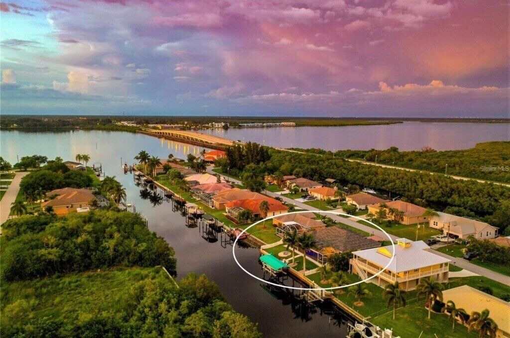Photo of Outdoor in Gulf Cove