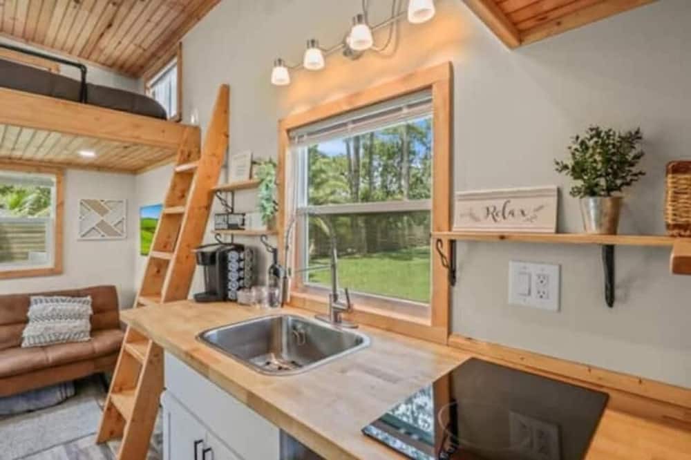 Photo of Kitchen in Hunt Club
