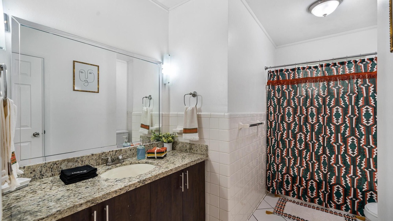 Photo of Bathroom in Biscayne Park