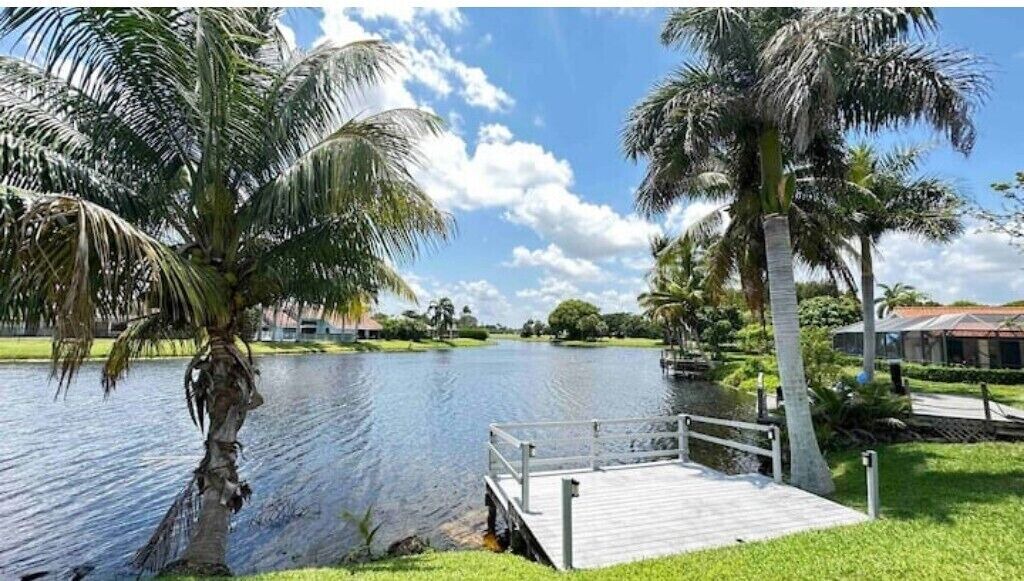 Photo of Outdoor in Greenview Shores