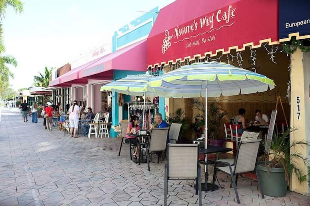 Photo of Others in Lake Worth