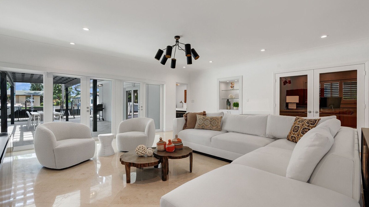 Photo of Livingroom in Harbor Beach