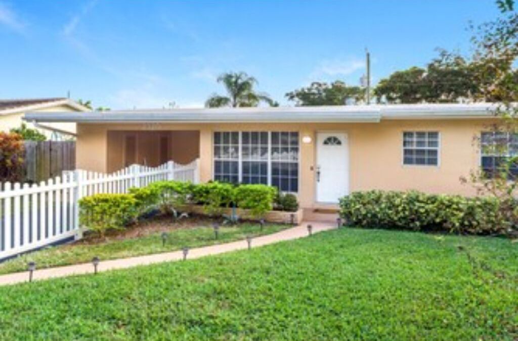 Photo of Outdoor in Santa Barbara Estates