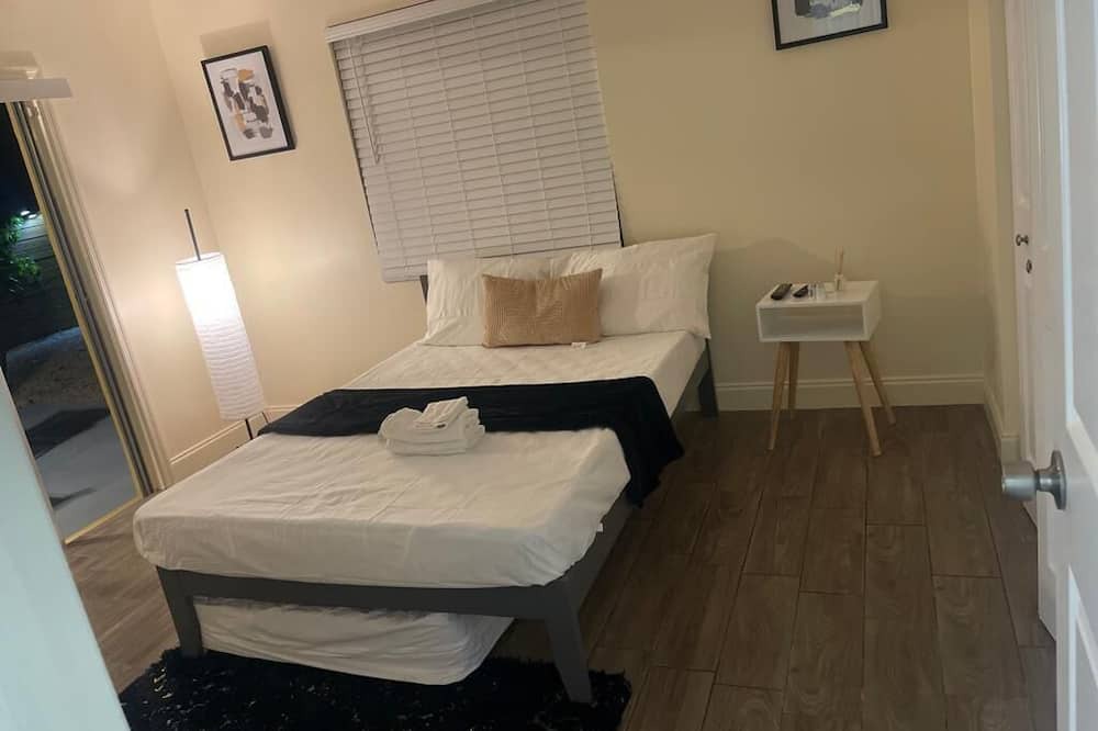 Photo of Bedroom in Greenacres