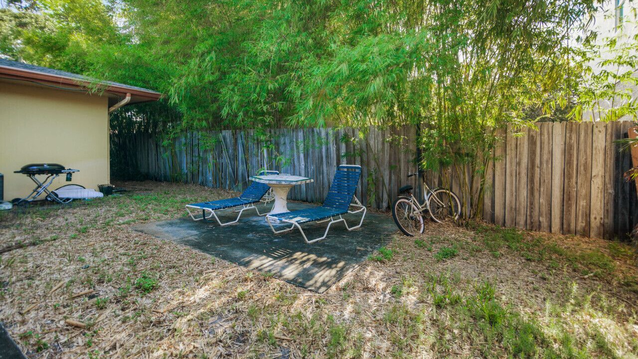 Photo of Patio Balcony in Crescent Lake