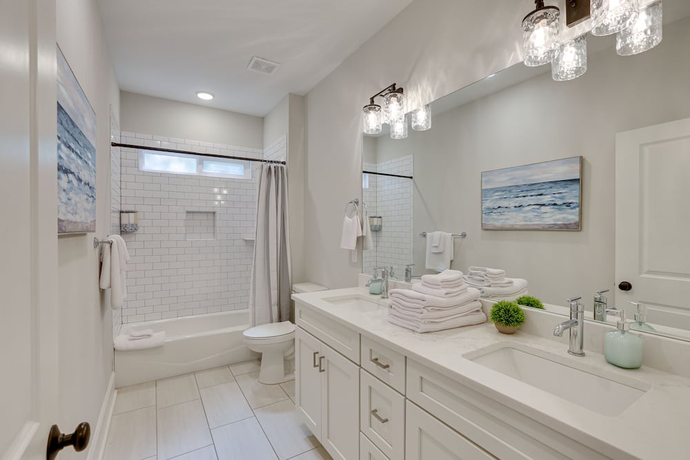 Photo of Bathroom in Crawfordville