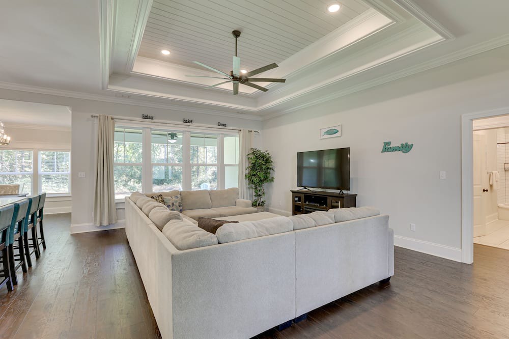 Photo of Livingroom in Crawfordville