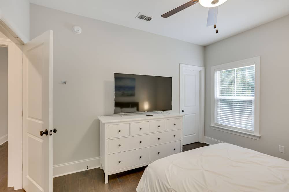 Photo of Bedroom in Crawfordville