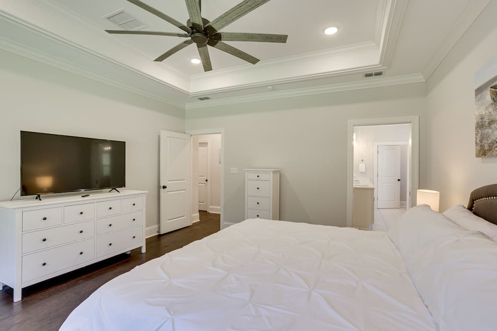 Photo of Bedroom in Crawfordville