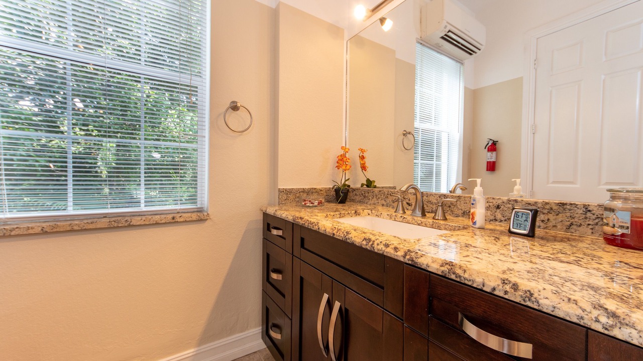 Photo of Bathroom in Truckland