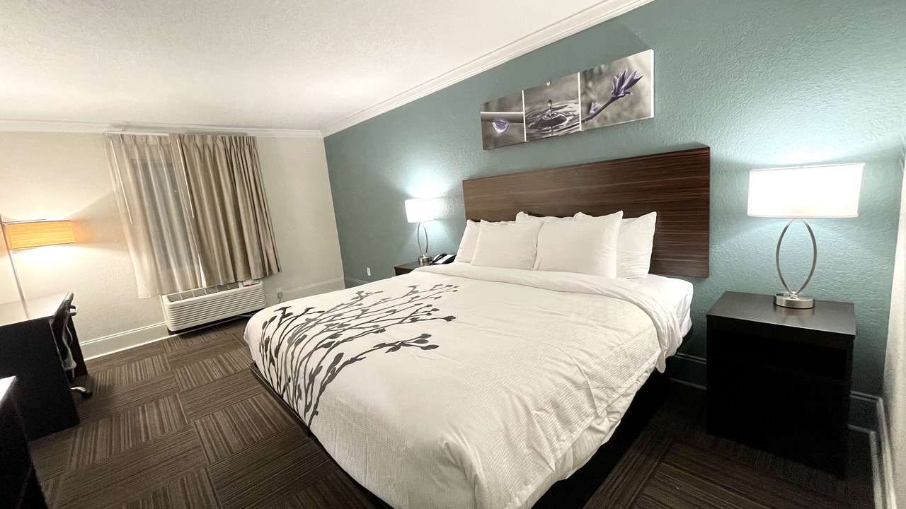 Photo of Bedroom in Niceville