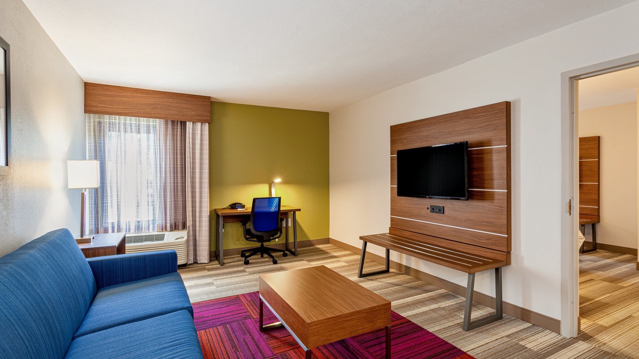 Photo of Bedroom in Limona Improvement