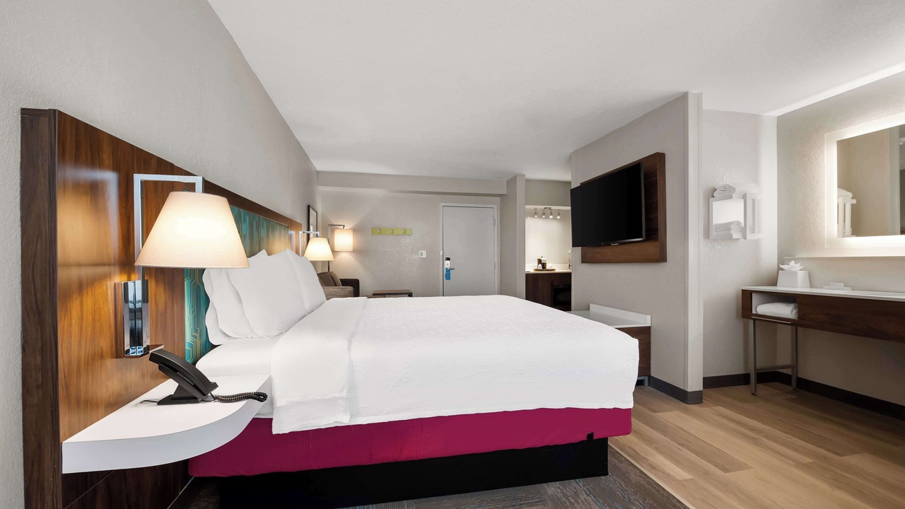 Photo of Bedroom in Weston