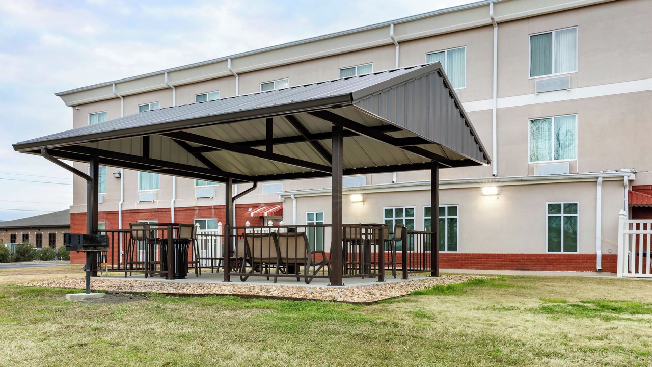 Photo of Outdoor in Demopolis