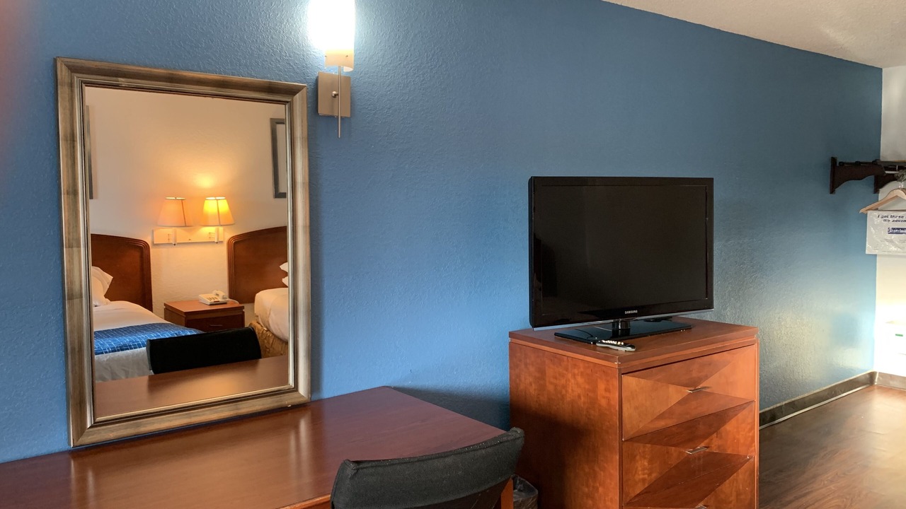 Photo of Bedroom in MacClenny