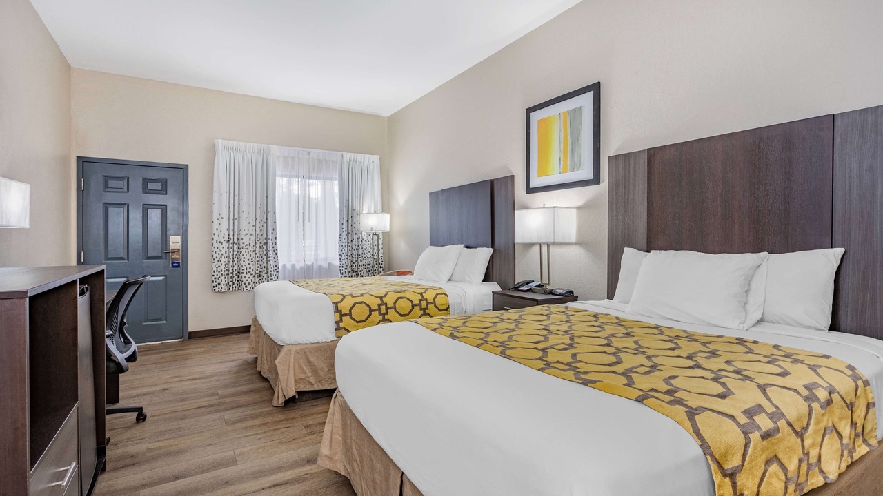 Photo of Bedroom in Midway