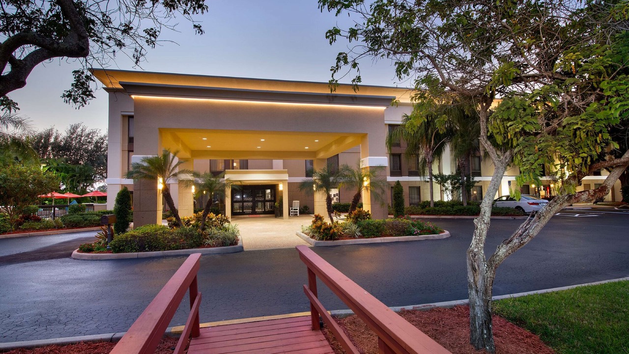 Photo of Outdoor in Naples