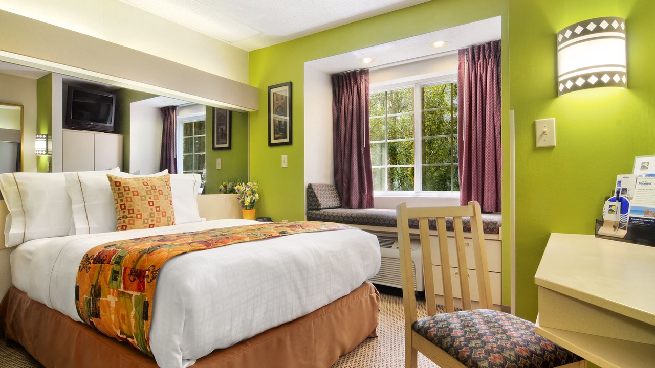 Photo of Bedroom in Southpoint