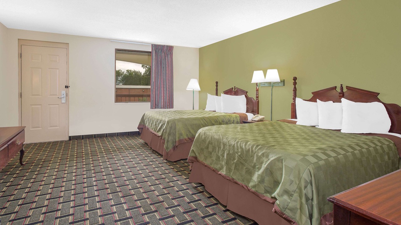 Photo of Bedroom in Eufaula
