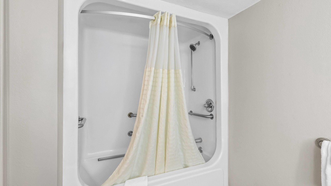 Photo of Bathroom in Peachtree Corners