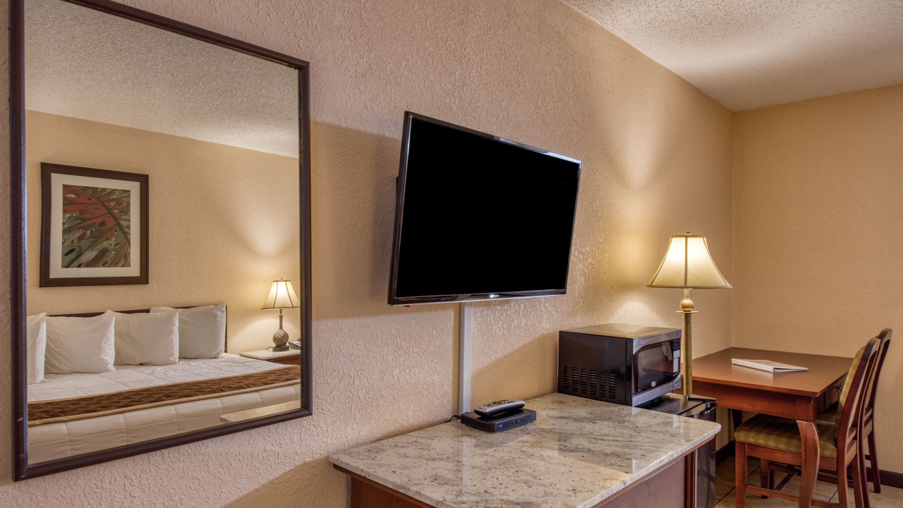 Photo of Bedroom in Lake City