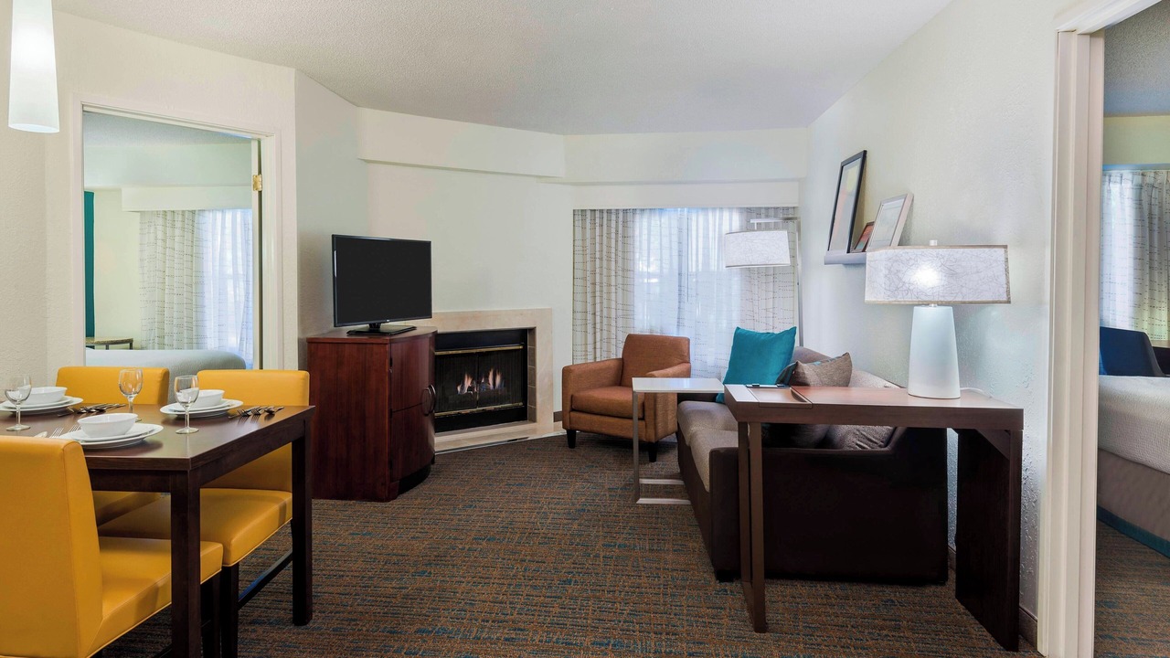Photo of Livingroom in Tallahassee