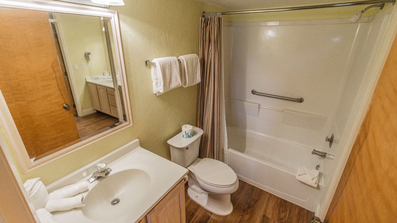 Photo of Bedroom in Joel