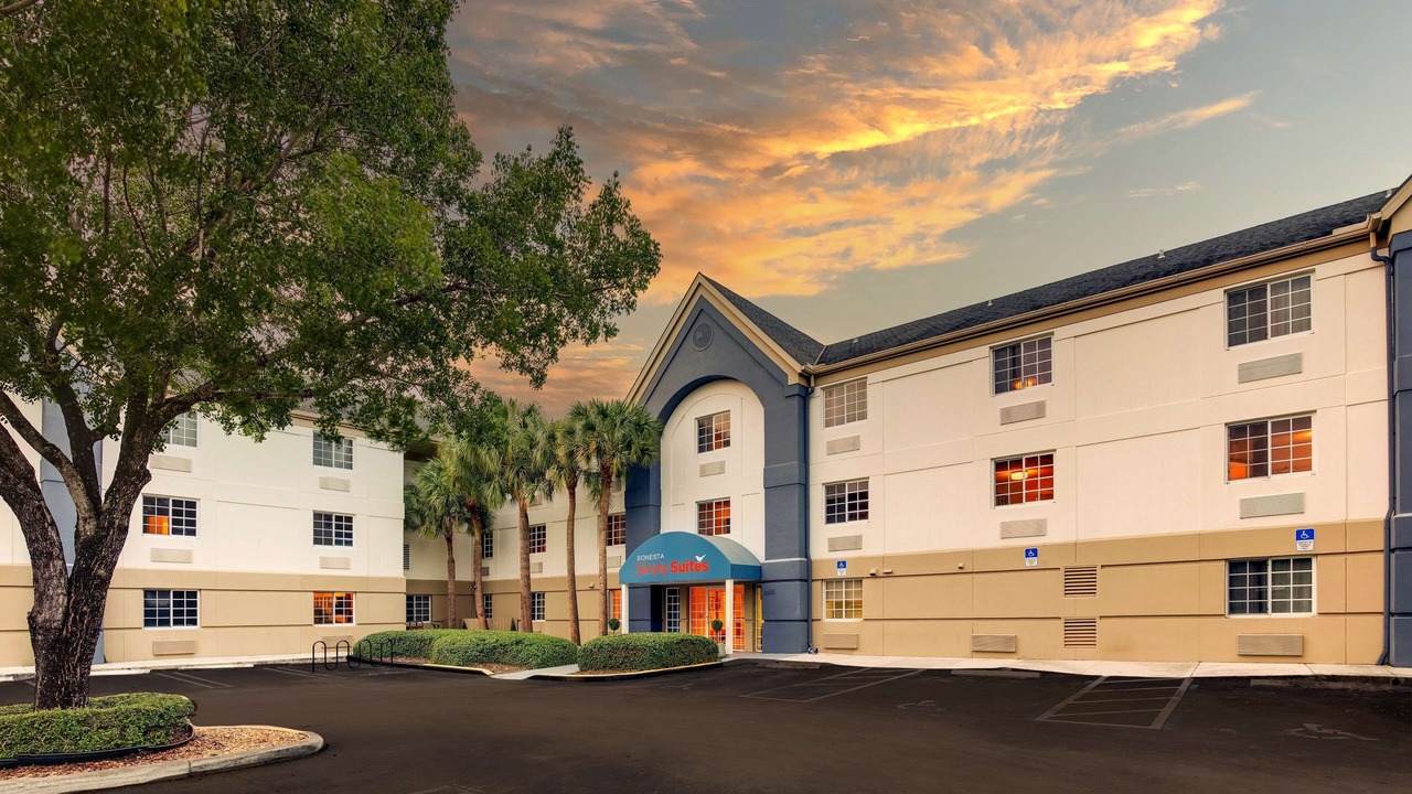Photo of Outdoor in Doral