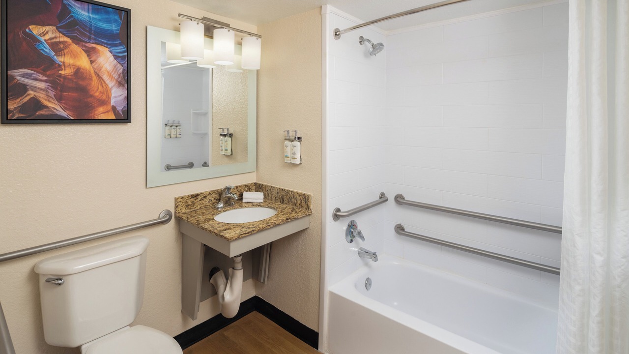 Photo of Bathroom in Miami Lakes