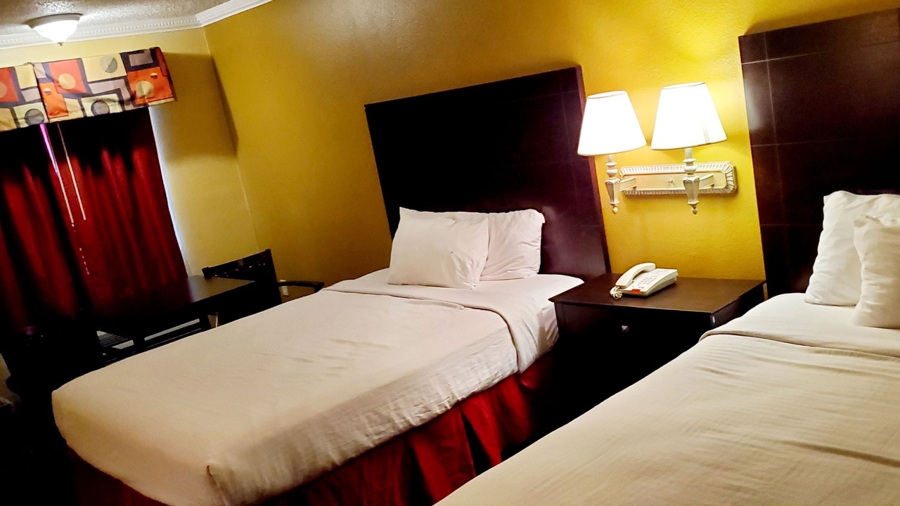 Photo of Bedroom in Brent