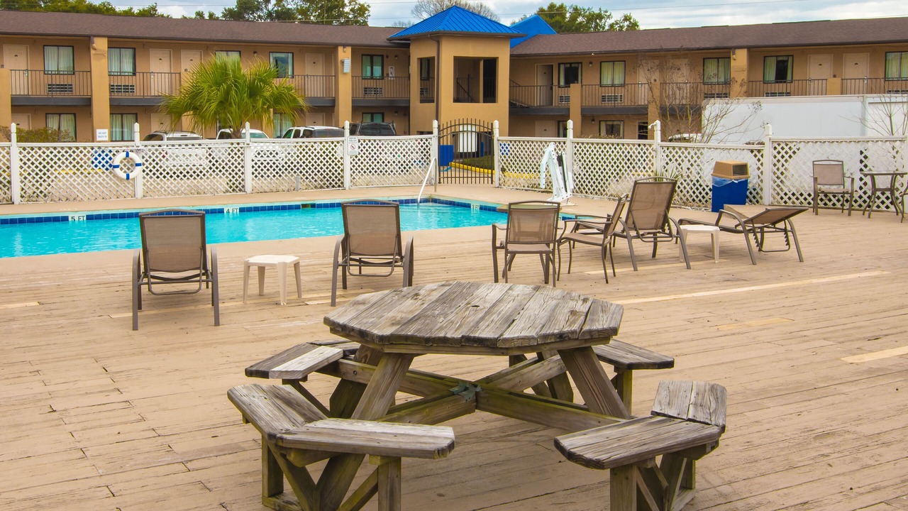 Photo of Outdoor in Brent