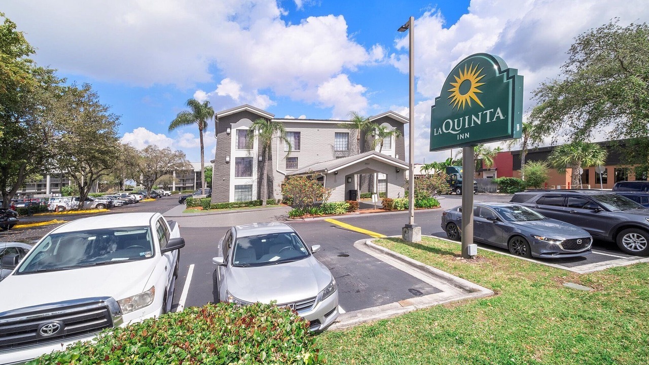 Photo of Outdoor in Ludlam