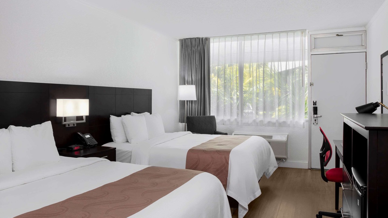 Photo of Bedroom in Palmetto Bay