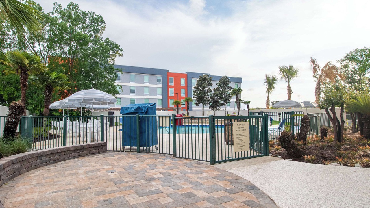 Photo of Outdoor in Foley