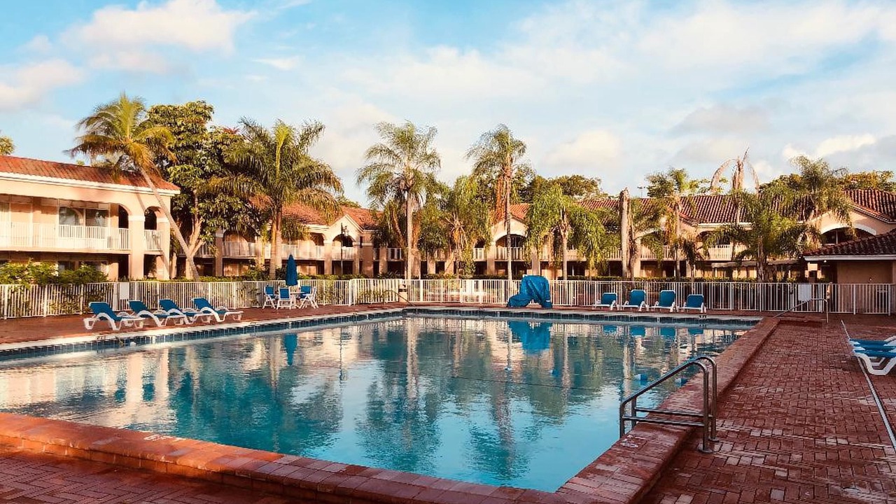 Photo of Outdoor in Pembroke Pines