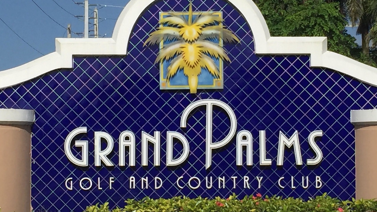 Photo of Buildings in Pembroke Pines